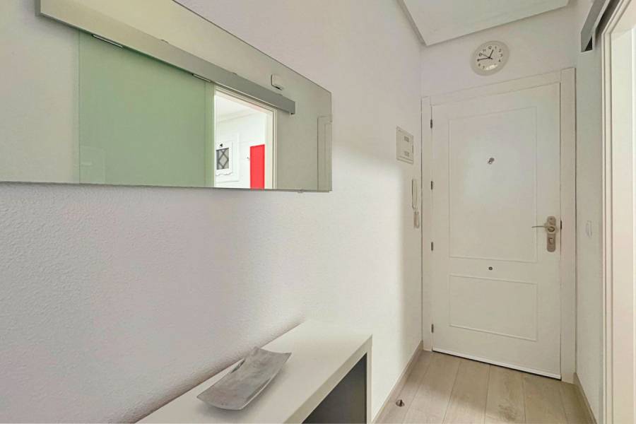 Reventa - Apartamento - La Mata - Los Europeos/ PLAYA