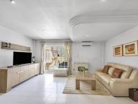 Reventa - Apartamento - Guardamar - Urbanizaciones /PLAYA