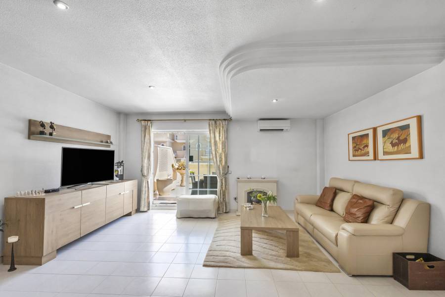Reventa - Apartamento - Guardamar - Urbanizaciones /PLAYA