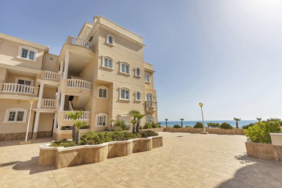 Reventa - Apartamento - Guardamar - Urbanizaciones /PLAYA