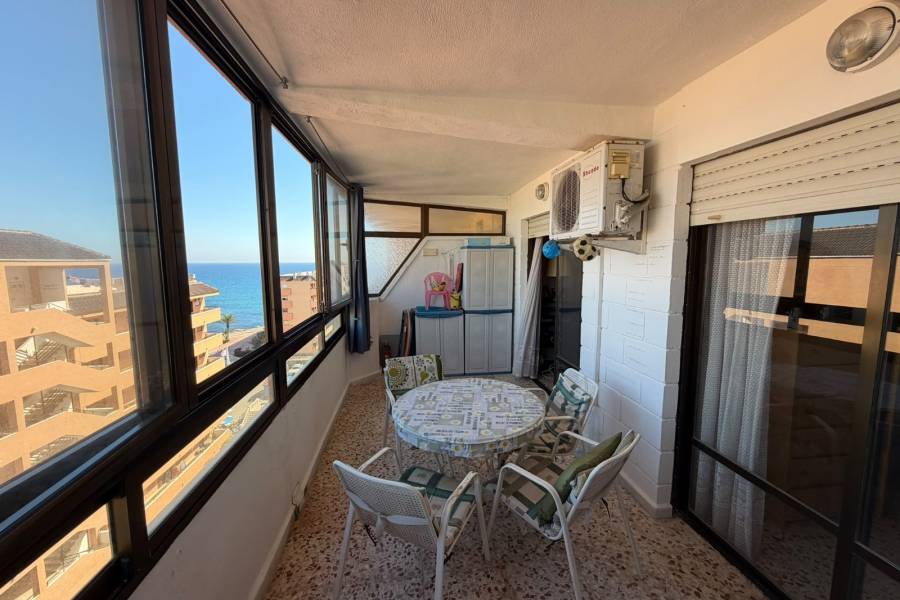 Reventa - Apartamento - La Mata - Cabo Cervera