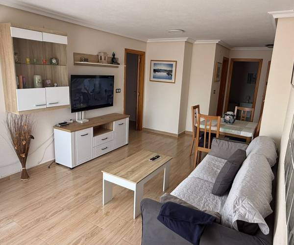 Apartamento - Alquiler - La Mata - Pueblo/ PLAYA