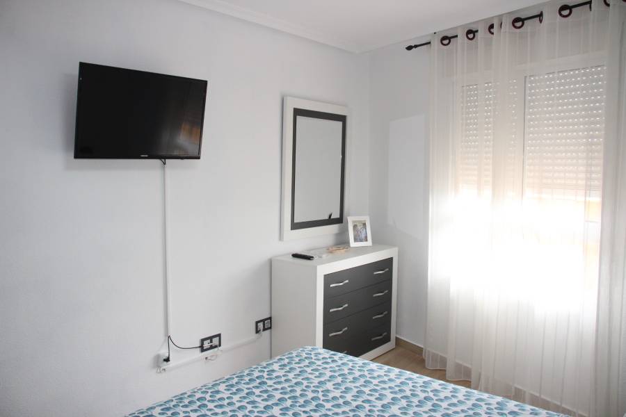 Alquiler - Apartamento - La Mata - Pueblo/ PLAYA