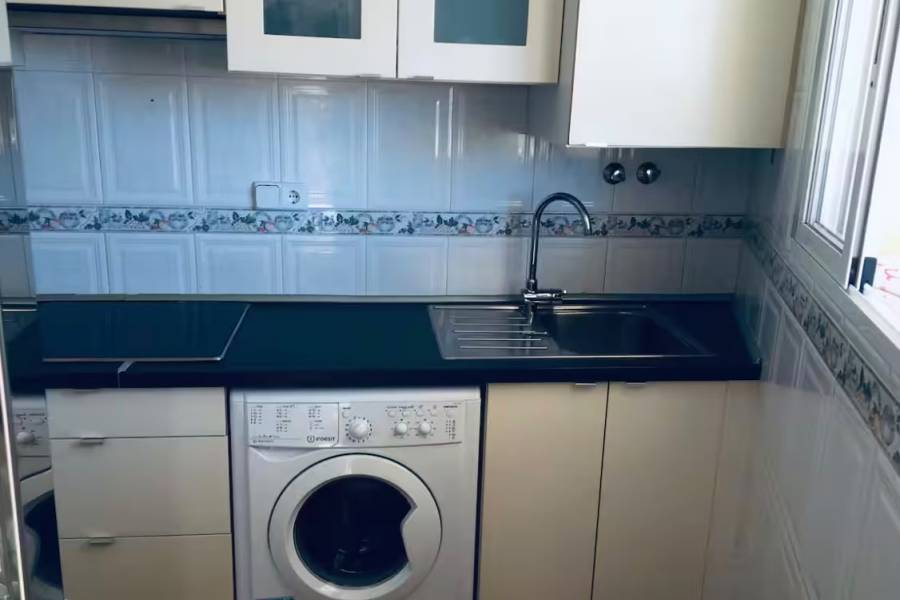 Alquiler - Apartamento - La Mata - Pueblo/ PLAYA