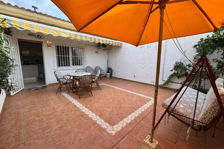 Återförsäljning - Lägenhet - Torrevieja - La Siesta - El Salado - Torreta