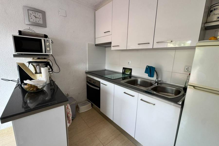 Återförsäljning - Lägenhet - Torrevieja - La Siesta - El Salado - Torreta