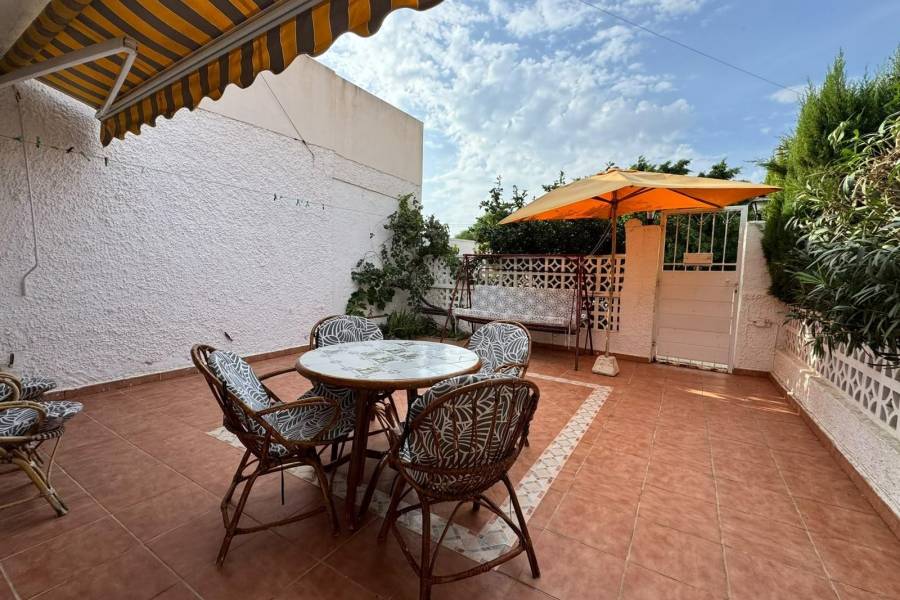 Återförsäljning - Lägenhet - Torrevieja - La Siesta - El Salado - Torreta